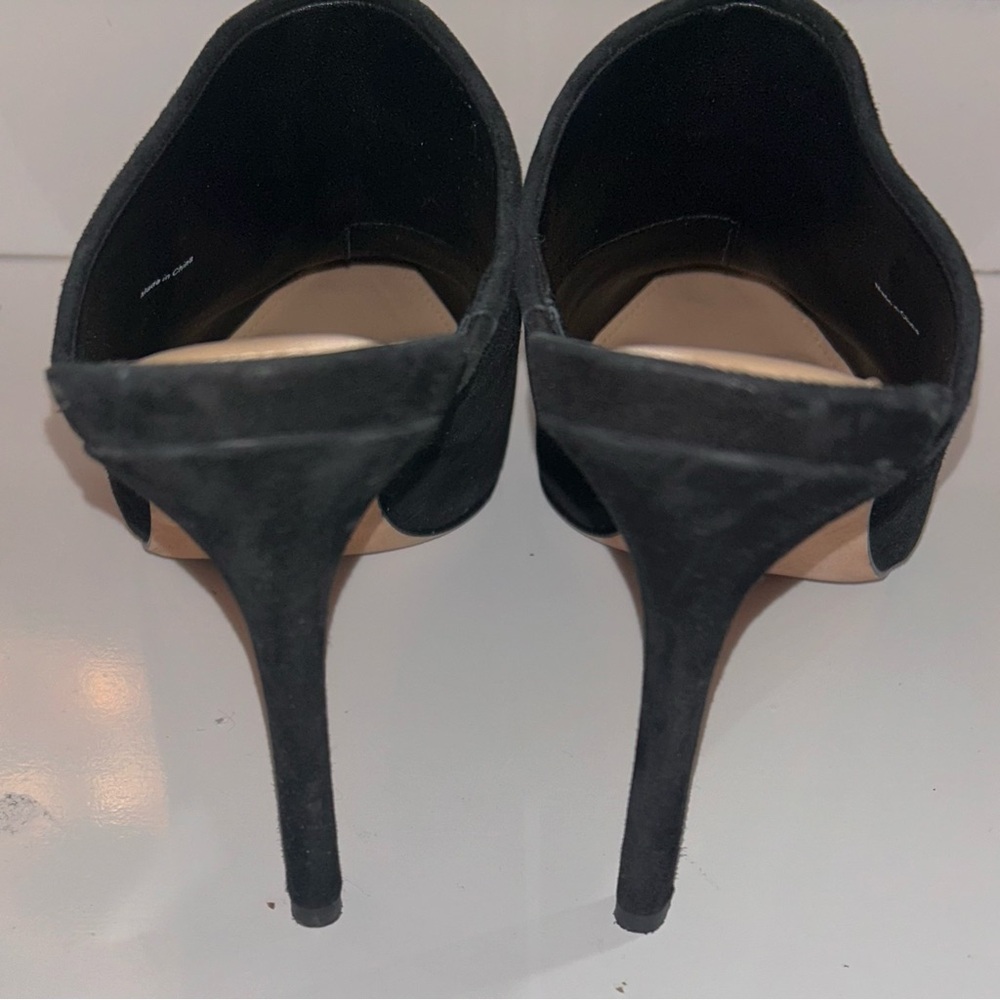 Veronica Beard Black suede Lisa mules with a pointed toe and stiletto heel - Picture 3 of 10